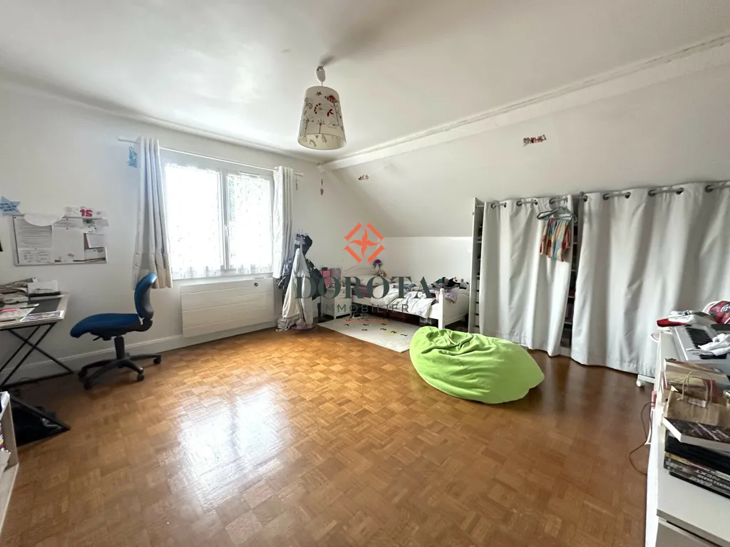 Chambres - Maison individuelle avec terrasse au sud à Saint-Martin-d'Uriage