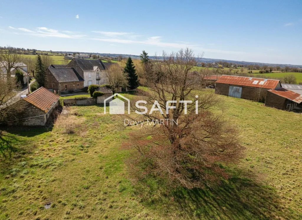 Vue aérienne - Maison de Maître avec Dépendances en Campagne