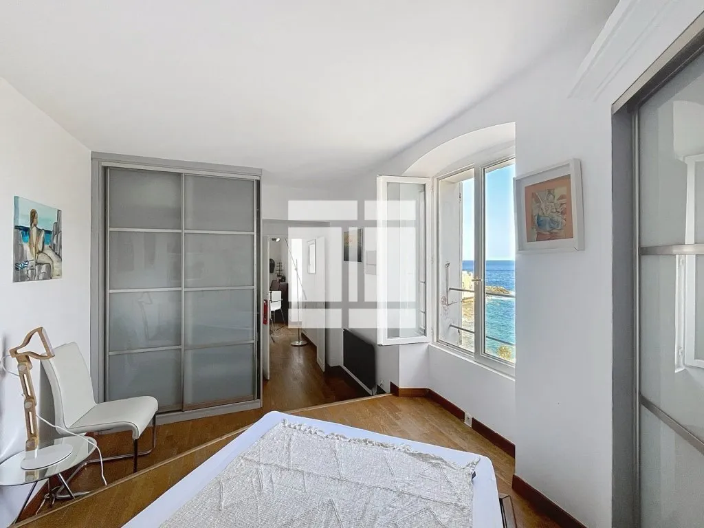 Magamistoad - Apartment with Sea View on Private Rooftop in Erbalunga