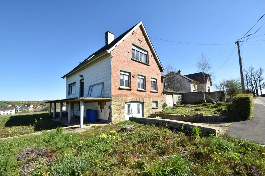 4-bedroom house in Musson