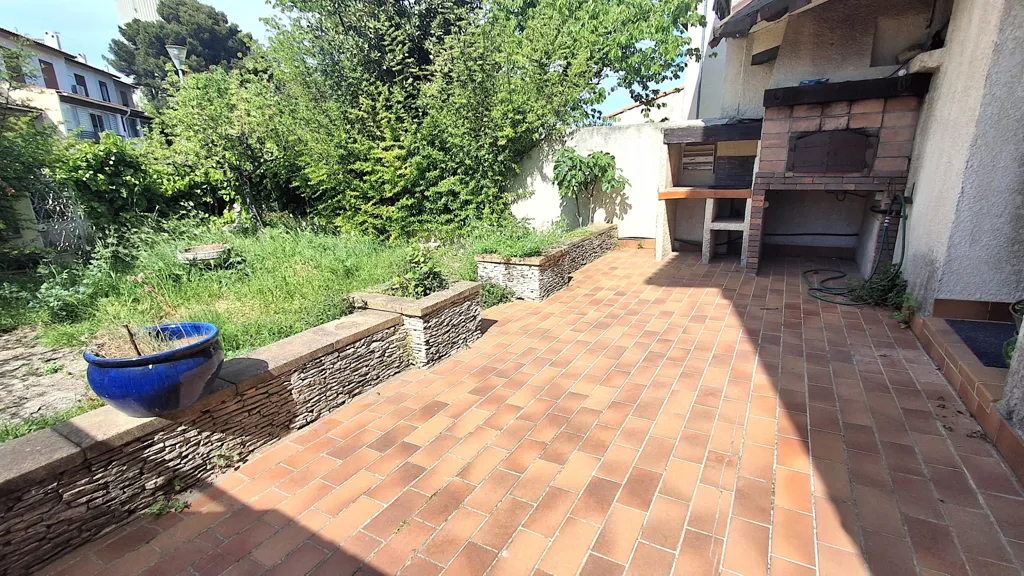 Aed - Semi-Detached House with Garage in Castor Isabella