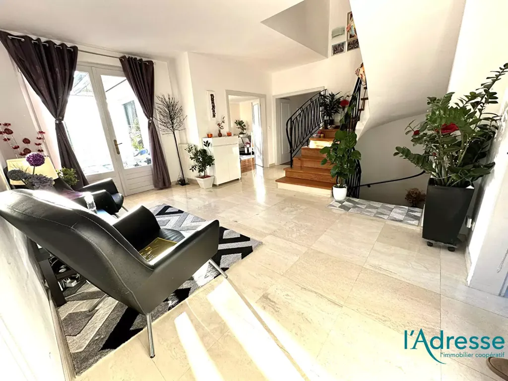 Living Room - Bourgeois House with Forest View in Guebwiller