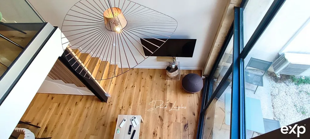 Soggiorno - Renovated Duplex Apartment with Terrace in Cannes