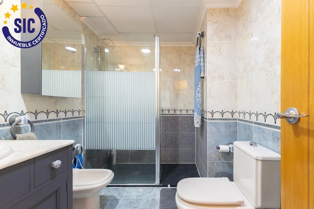 Vannitoad - Premium Penthouse with Pool in Mislata