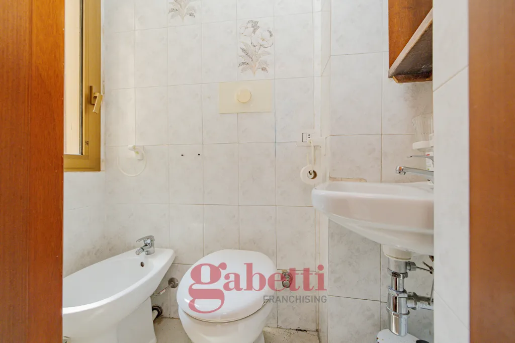 Bagni - Appartamento con terrazzino in stabile d'epoca a Milano