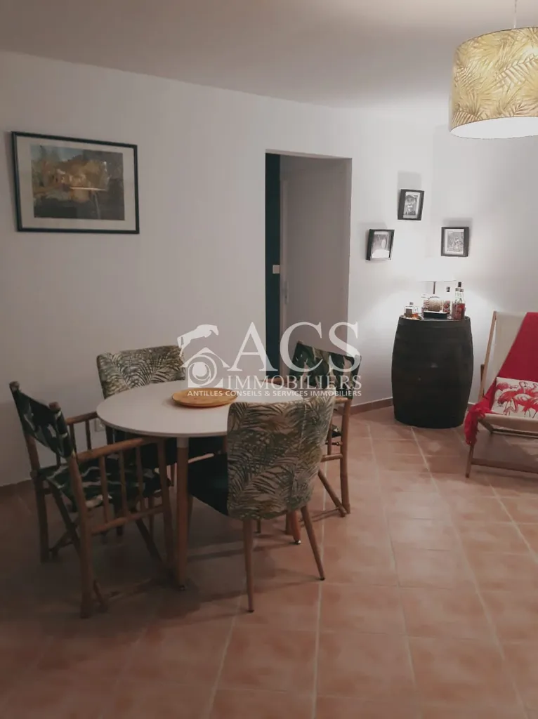 Salle à manger - Appartement Meublé avec Piscine au Quartier Wallon