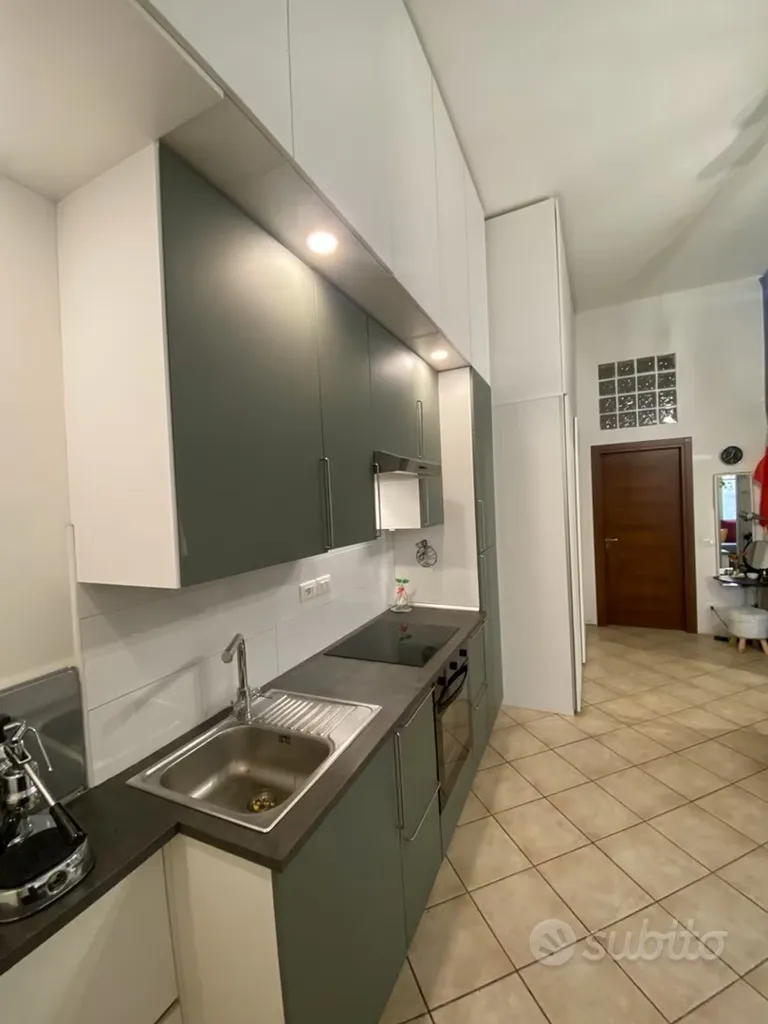 Cuisine - Modernised Studio with Garden in Central Bologna