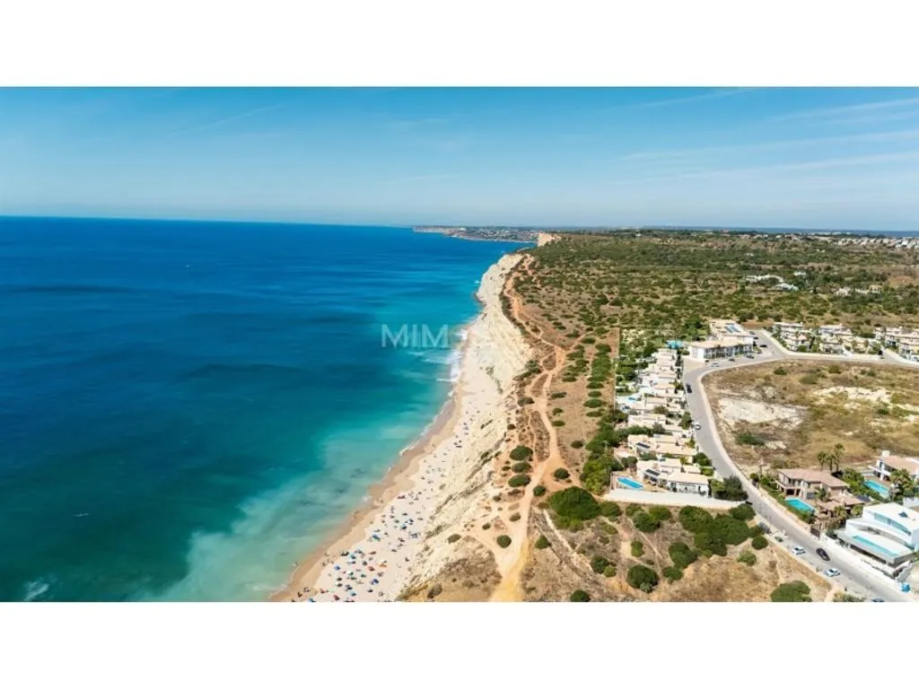 Vue aérienne - Approved Villa Plot with Pool in Porto de Mos
