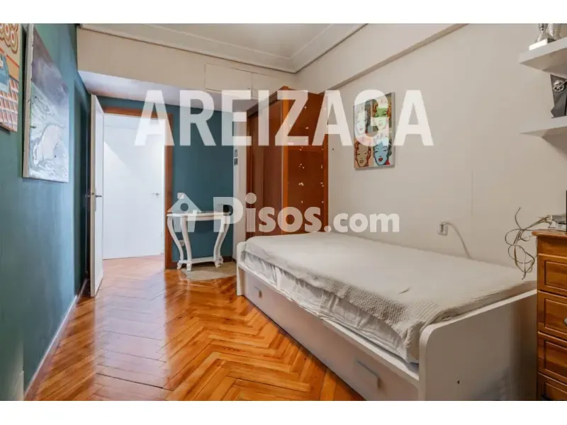 Chambres - Spacious Apartment with Terrace in Amara