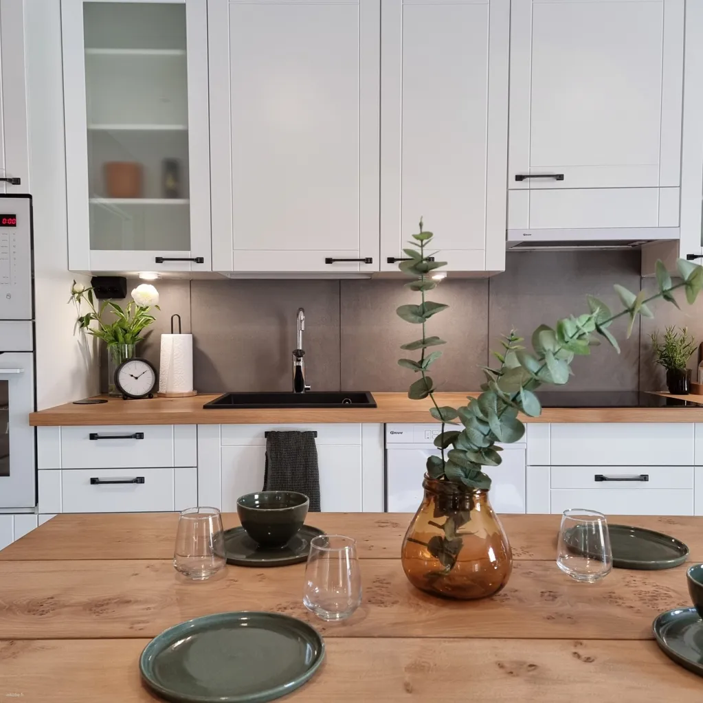 Söögituba - Eco-Friendly Flat with Glassed Terrace in Lahti