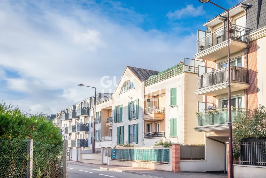Välivaade - City Centre Flat with Balcony in Paris