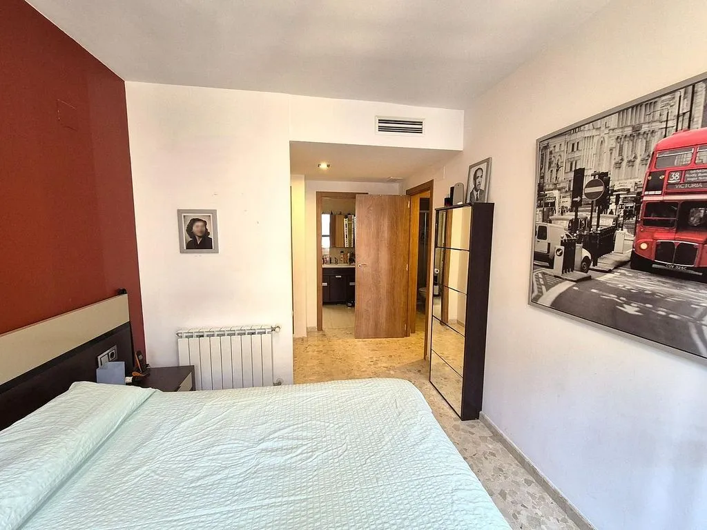 Chambres - Apartment with Balcony in Tavernes de la Valldigna
