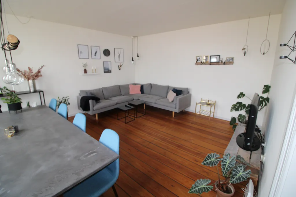 Elutuba - 2-Bedroom Apartment with Original Features in Haderslev