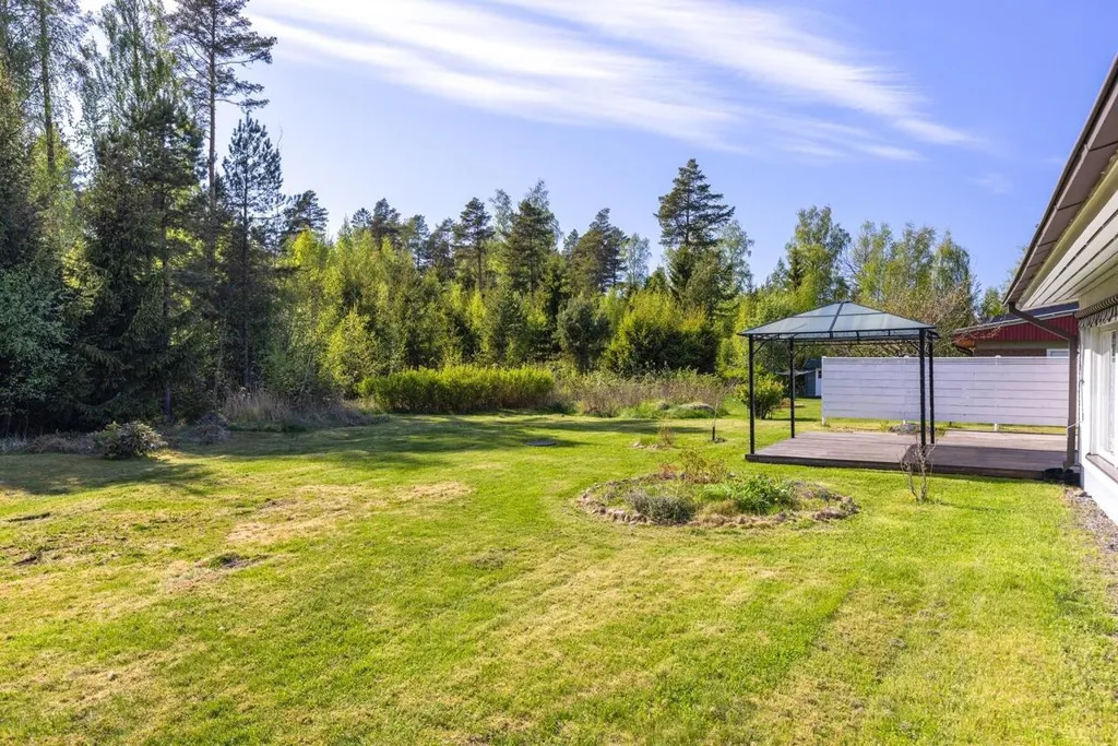Jardin - Maison 4 pièces à Pori
