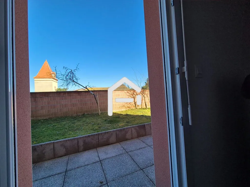 Giardino - 3-Bed Flat with Double Garage in Blagnac