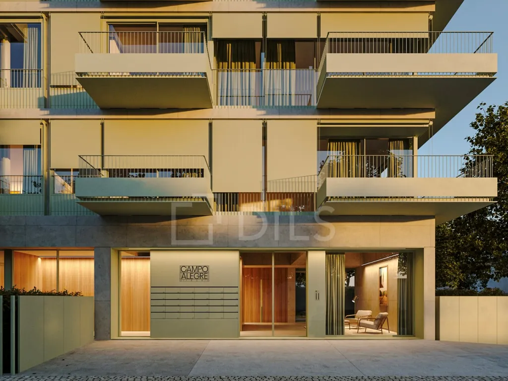 Exterior - Luxury Duplex Villa in Porto's Hollywood