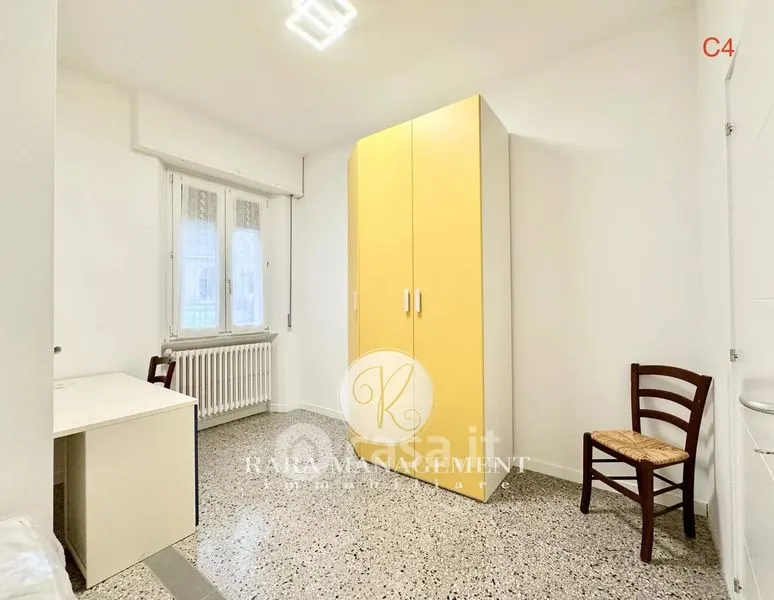 Magamistoad - Centralised Apartment with Four Balconies in Ancona
