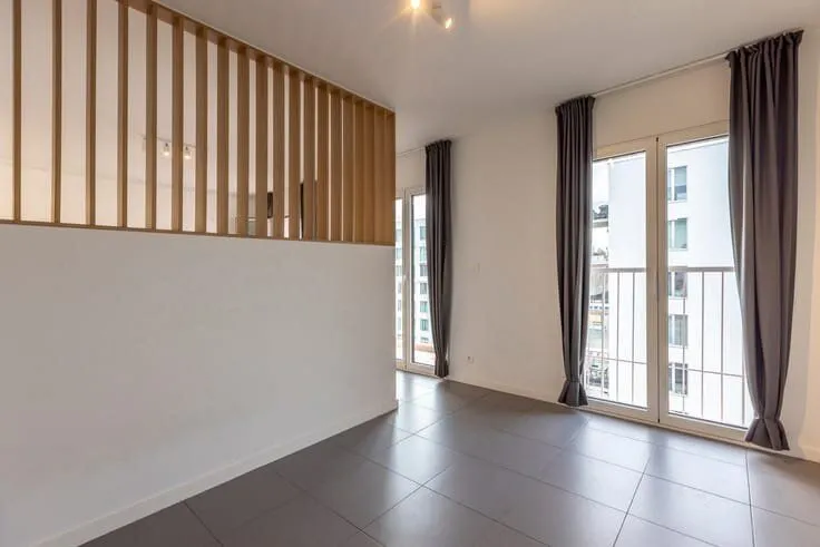 Pièces - Appartement avec Vue sur le Canal à Bruxelles