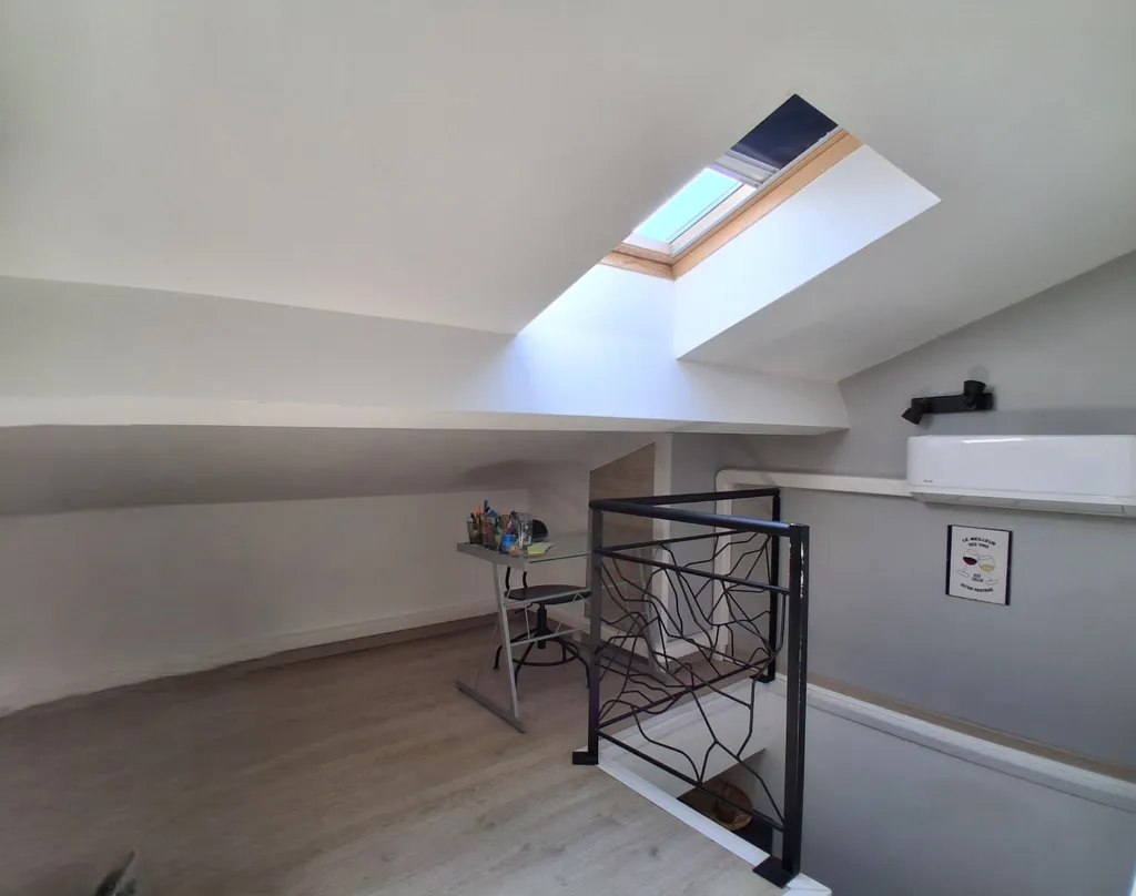 Stanze - Renovated Duplex with Central Location in Saint-Didier-en-Velay