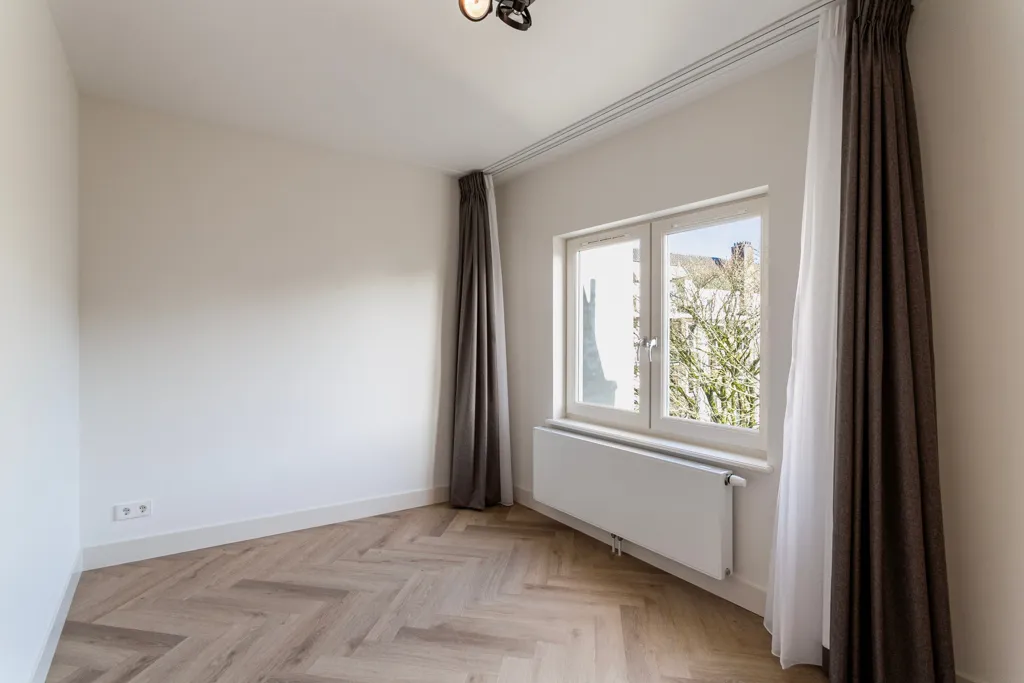 other_room