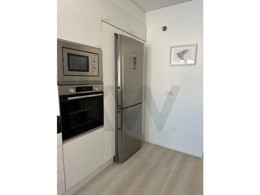 Kitchen - Luxury Flat with Central Heating in Lisbon