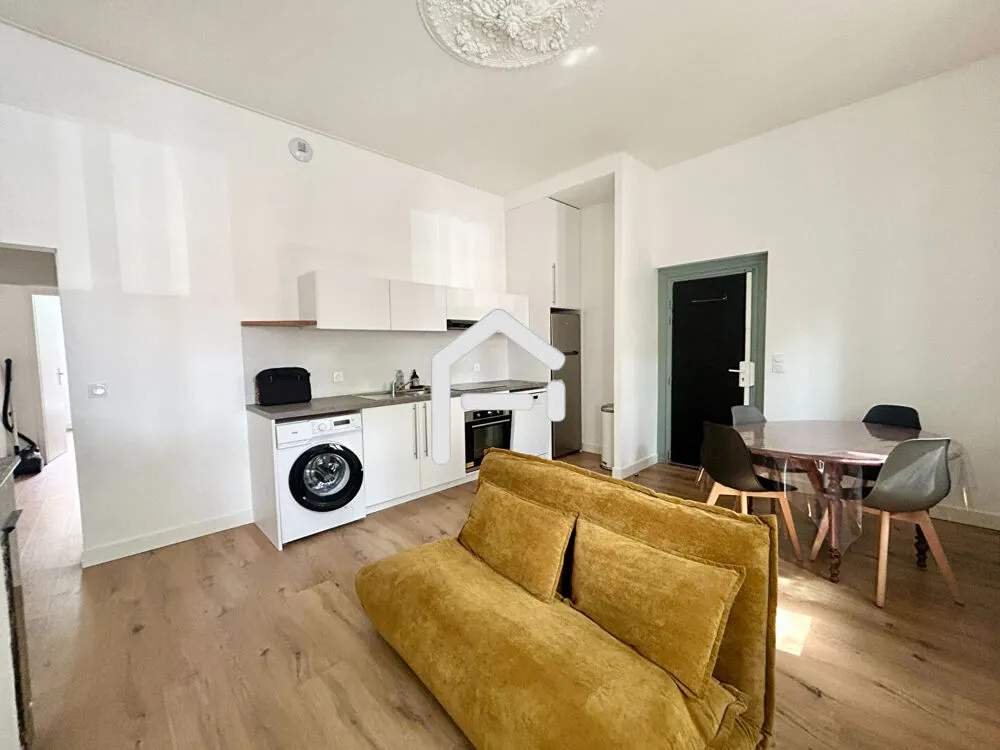 Séjour - Appartement Meublé 3 Pièces à Toulouse