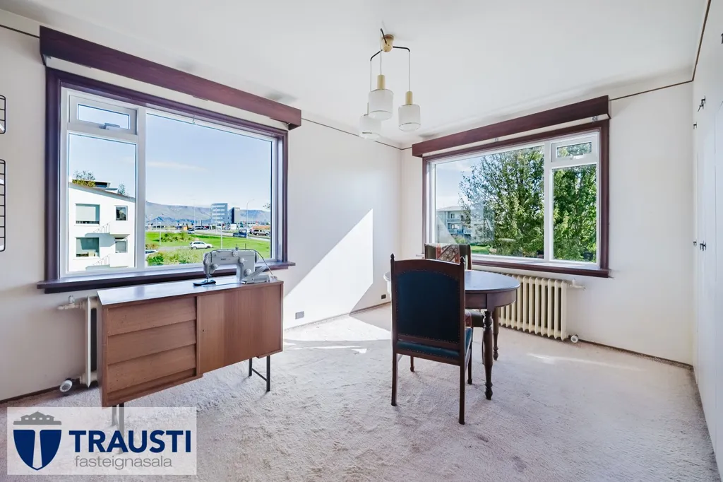 9-toaline korter asukohas Reykjavík