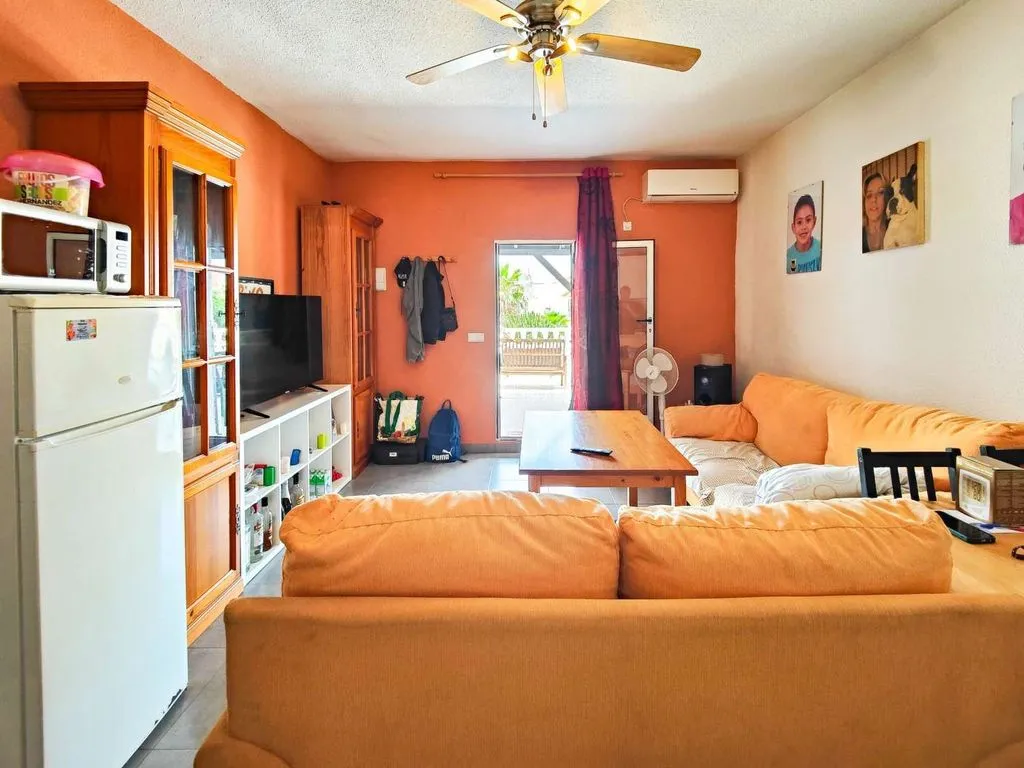 Séjour - Restaurant with Apartments in Torrevieja