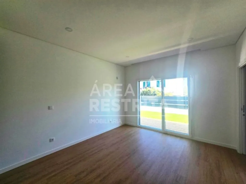 Magamistoad - Luxury Detached House with Pool in Setúbal