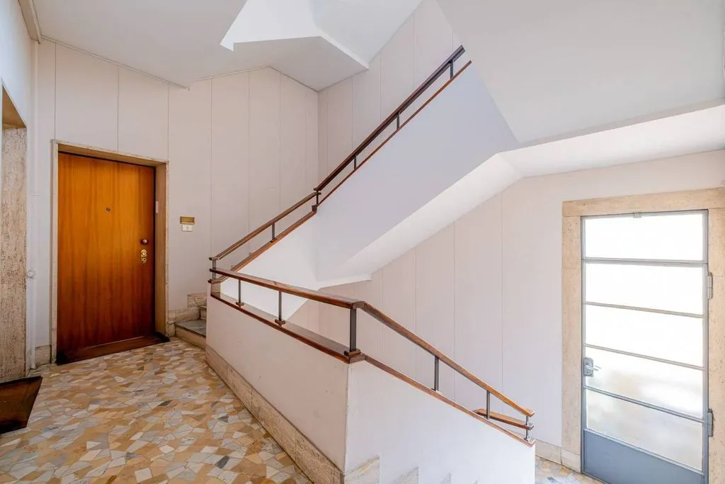 Rooms - Luxury Flat to be Restructured in Milan