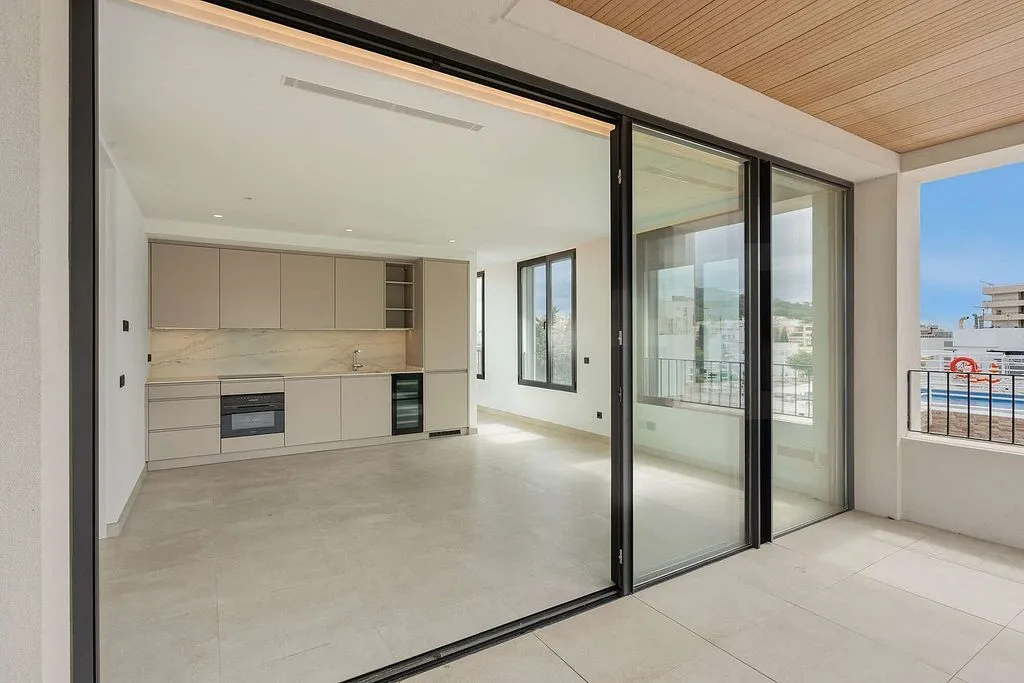 Rõdu - Penthouse with Rooftop Pool in Son Armadans