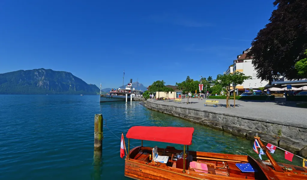 3 magamistoaga kinnisvara asukohas Lucerne