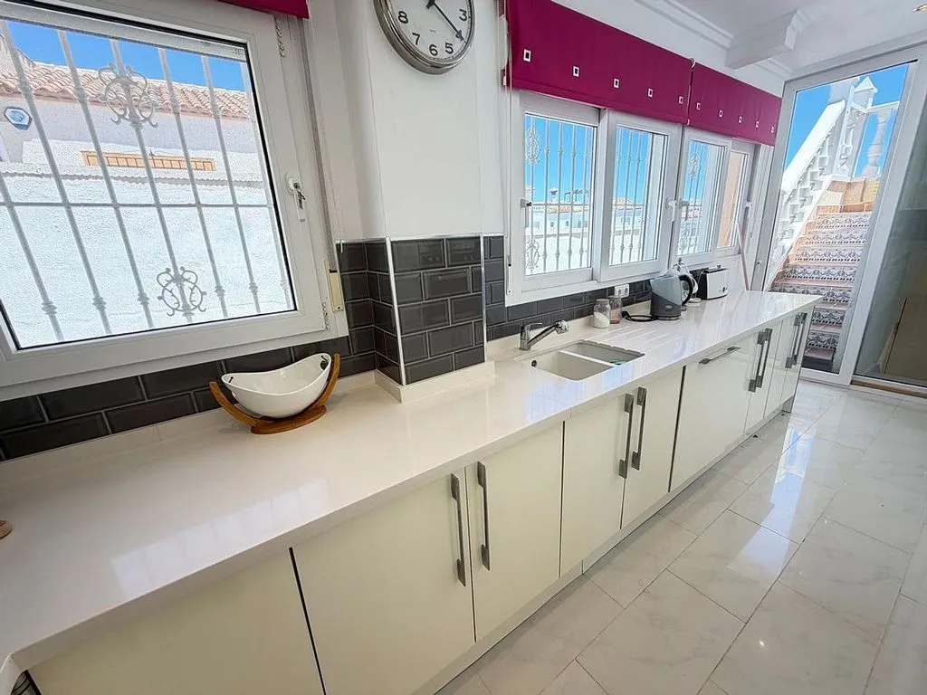 Cuisine - House with Pool and Garden in Orihuela