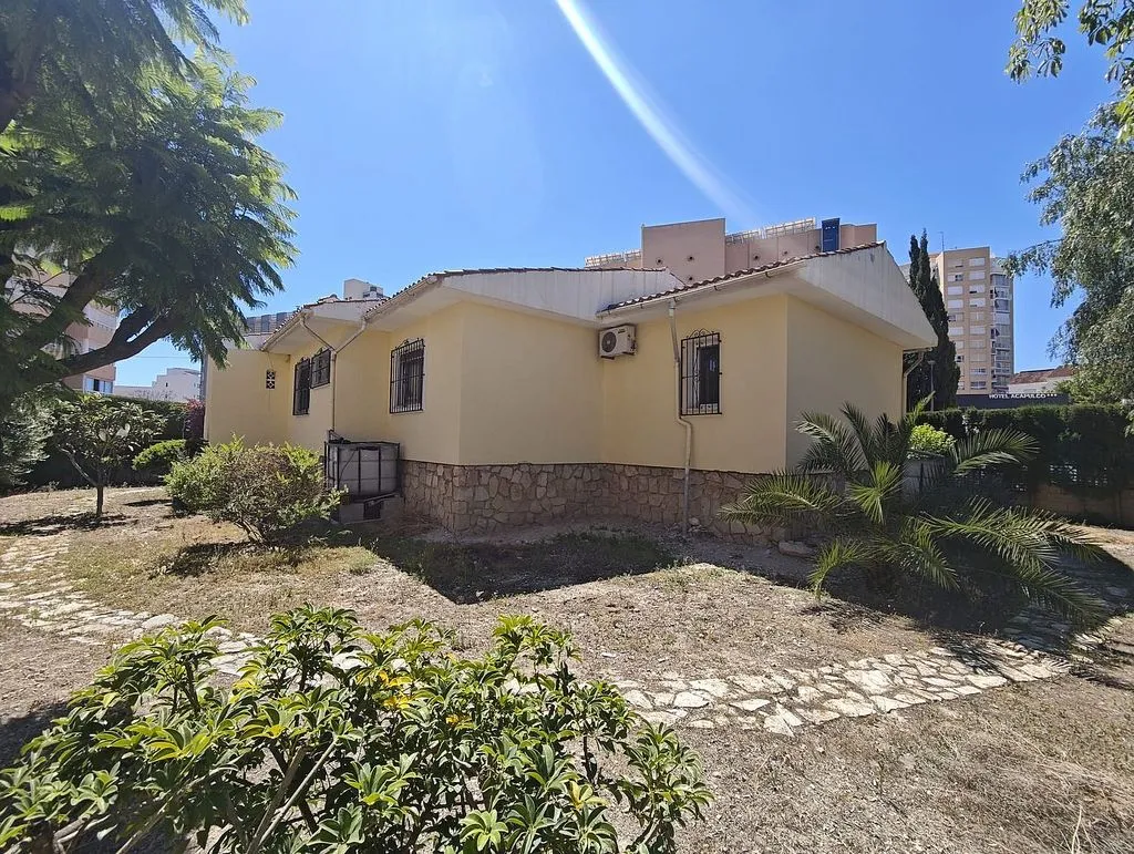 Exterior - Chalet with Terrace in Foietes, Benidorm