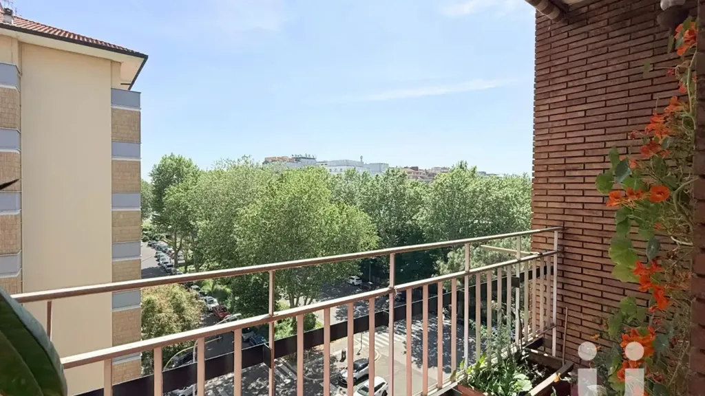 Balcon - Apartment with Five Balconies in Ostiense