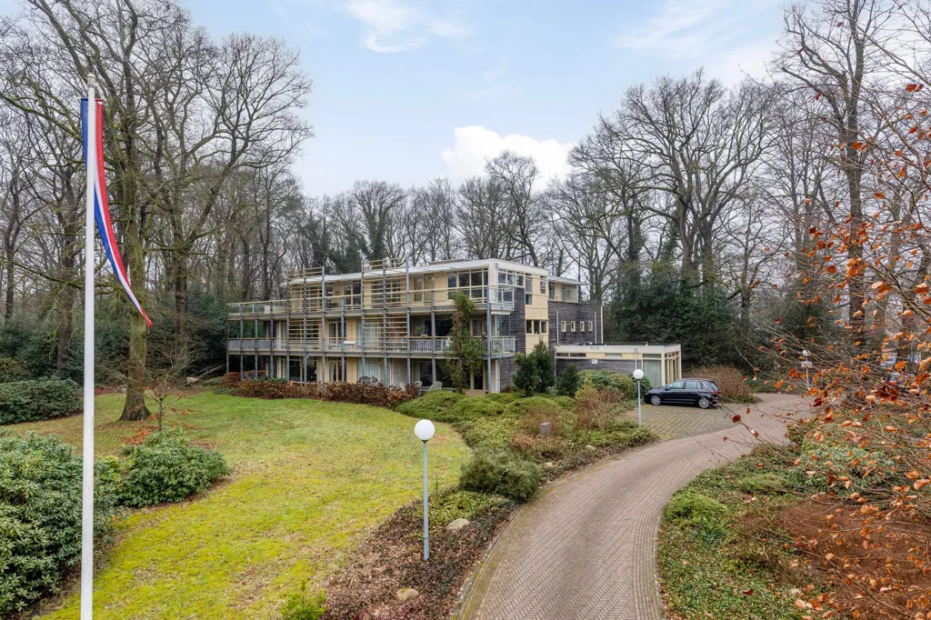 Välivaade - Penthouse with Three Balconies in Rolde Centre