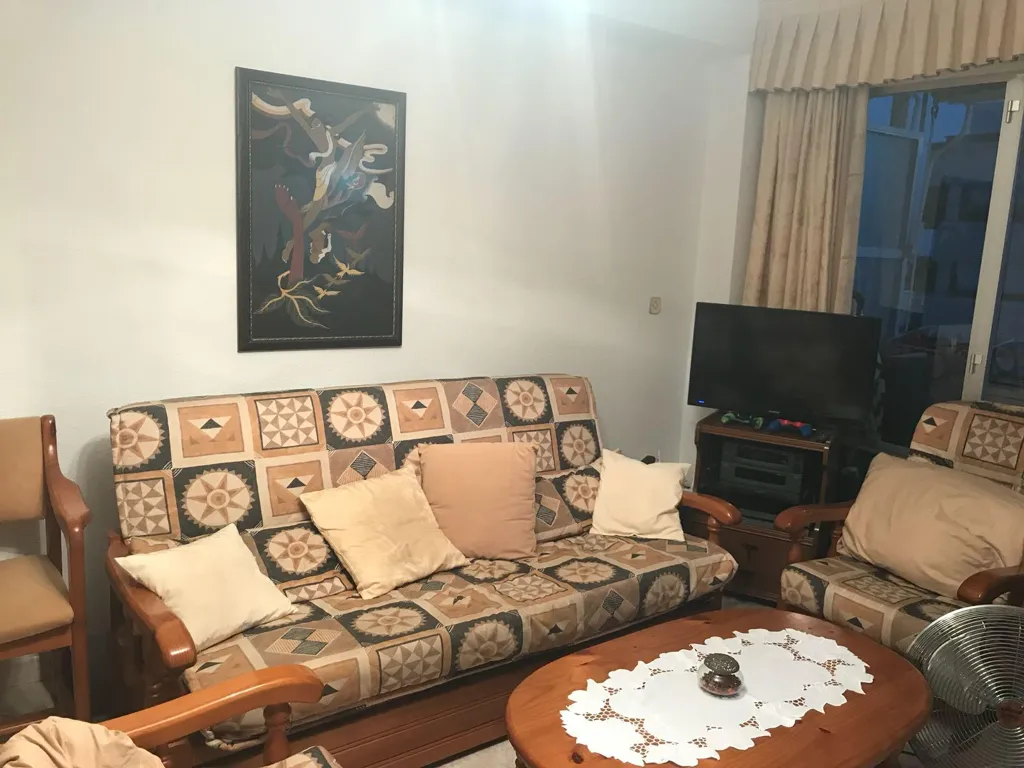 Elutuba - 2-Bedroom Flat with Sea View in Torre del Mar