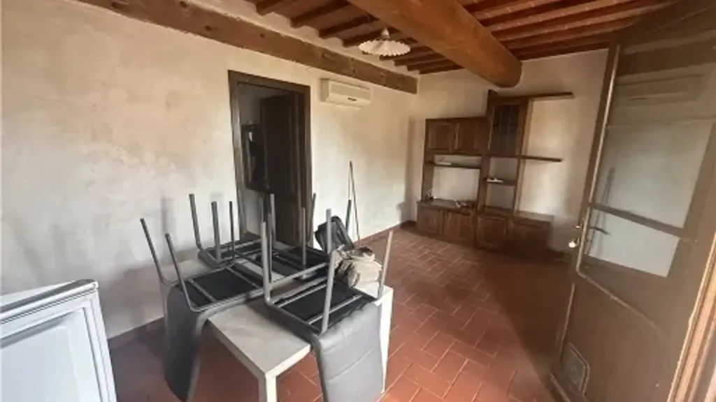 Salle à manger - Rustic Cottage with Panoramic View in Montelupo Fiorentino