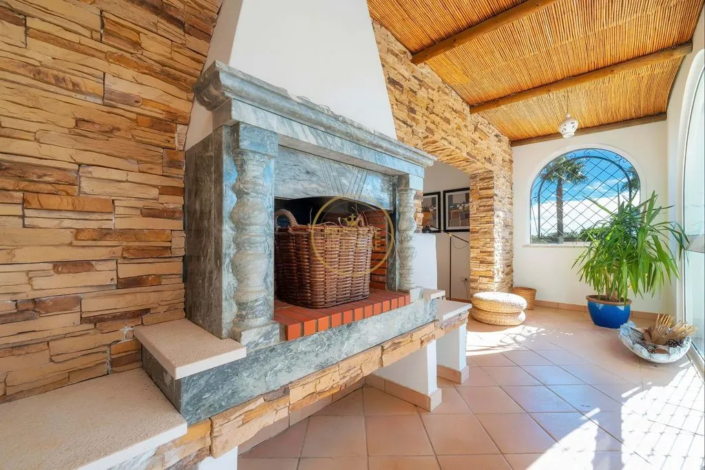 Elutuba - Luxury Villa with Pool in Quarteira