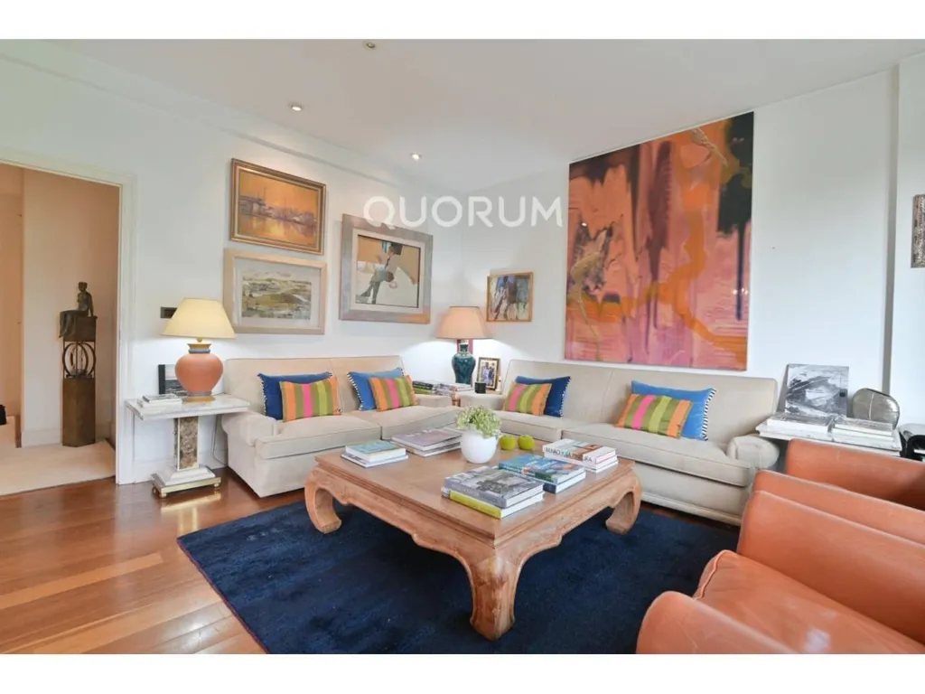 Séjour - Señorial Flat with Park Views in Abando, Bilbao