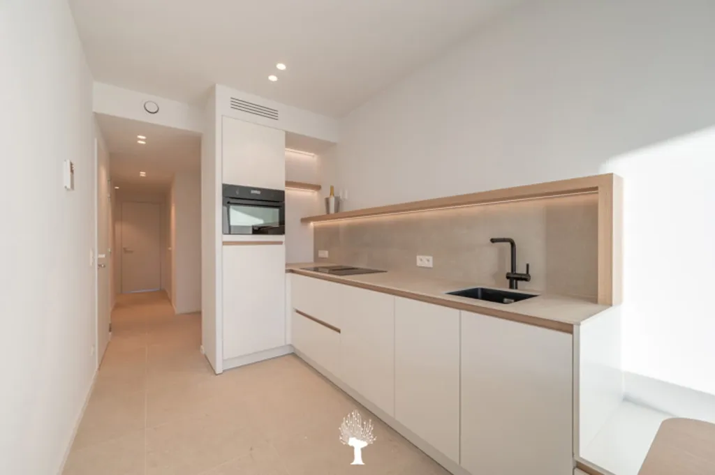 Köök - New Build Apartment with Sea View in Central Location