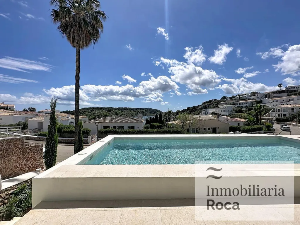 Bassein - Villa with Sea View and Pool in Es Mercadal