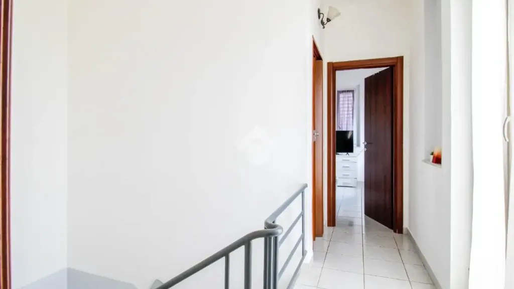 Hallway - Rustic House with Garden in Sant'Elpidio a Mare