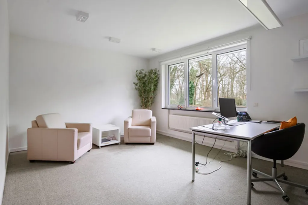 Bureau - Villa de Caractère avec Terrasse à Kapellen