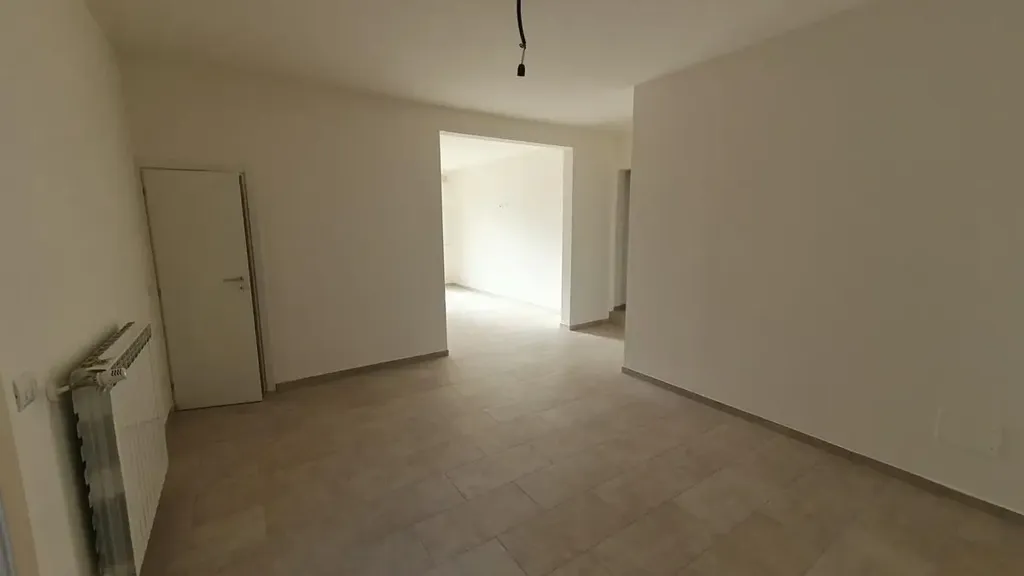 Toad - Two-Level Apartment with Private Resede in Cerreto Guidi