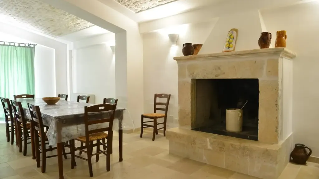 Salle à manger - Trullo with Pool in Ostuni