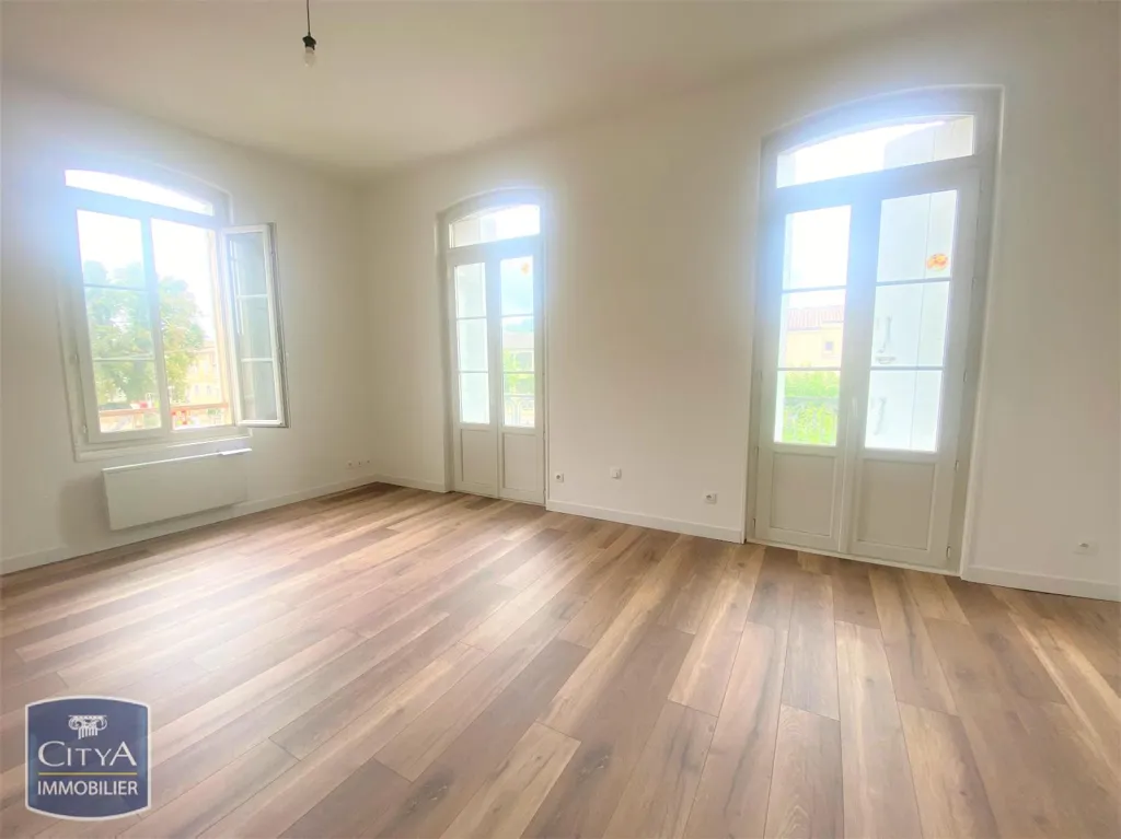 Pièces - Appartement T2 Lumineux à Branne