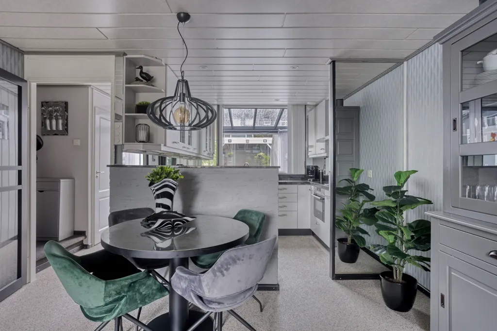 dining_room