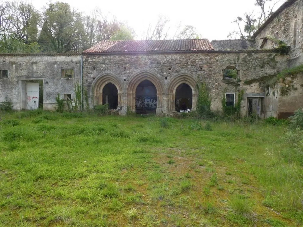 Aed - Historic Monastery with Land in Ariège
