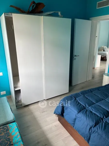 Chambres - Fully Furnished Flat with Balcony in Massa